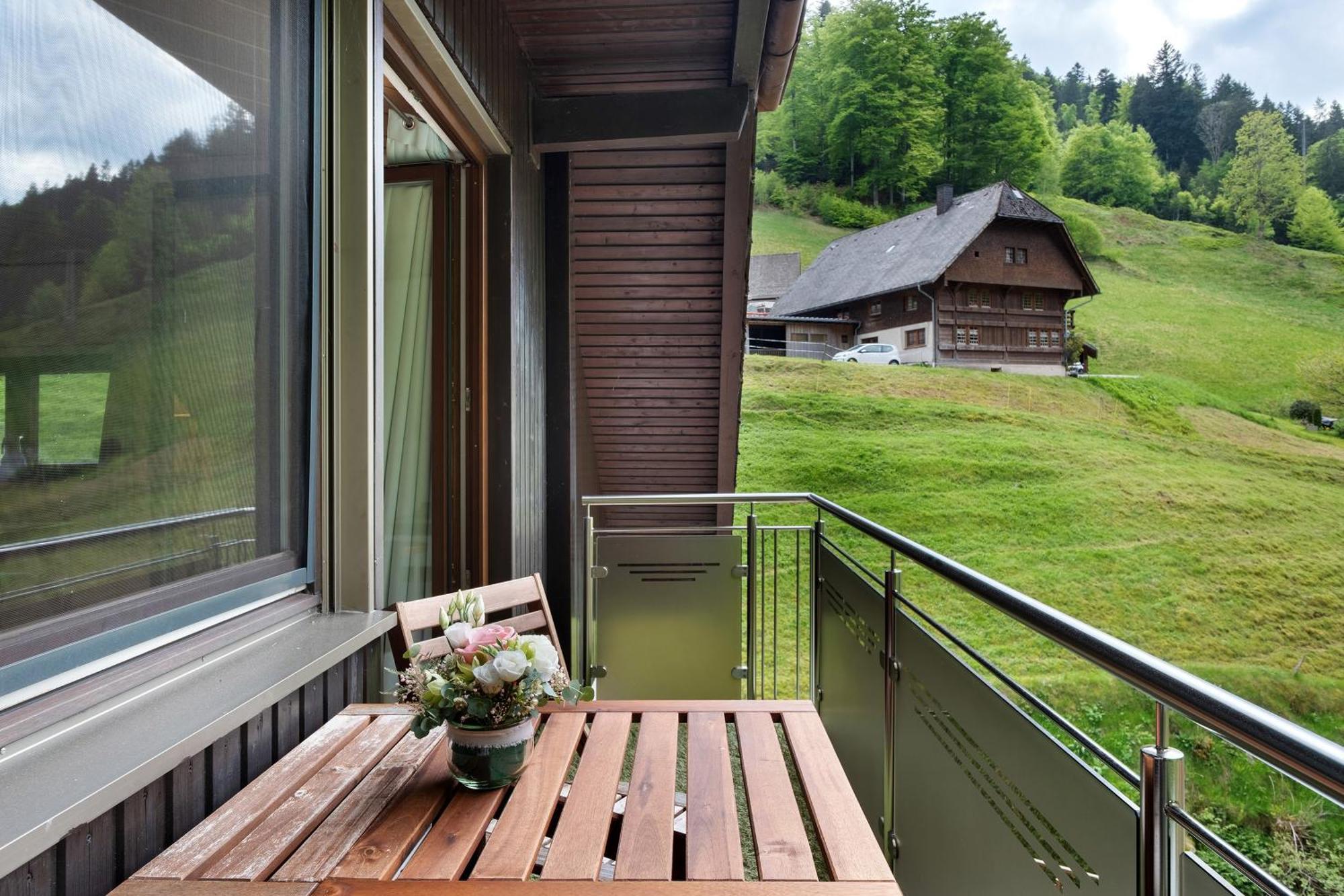 Ferienwohnung Glashuette Sankt Margen Exterior photo